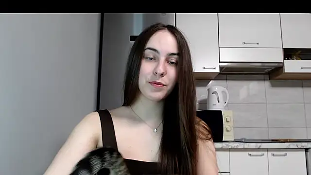 Snapshot of SierraSky_ chatting on April 2026 05:17:01 PM SierraSky online show from April 2026 05:17:01 PM
