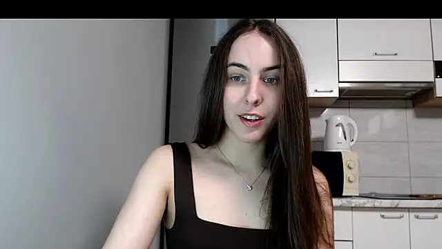 Snapshot of SierraSky_ chatting on April 2026 05:26:01 PM SierraSky online show from April 2026 05:26:01 PM
