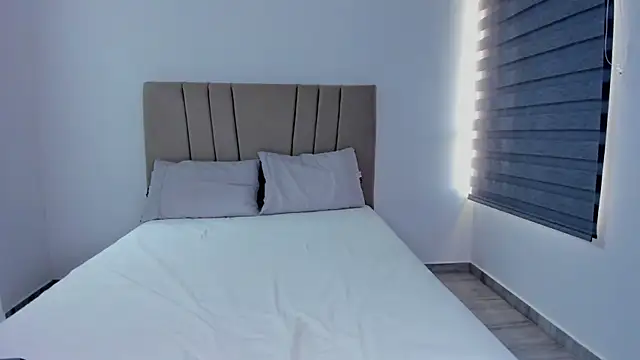 Natasha-28 online show from February 2026 08:12:02 PM