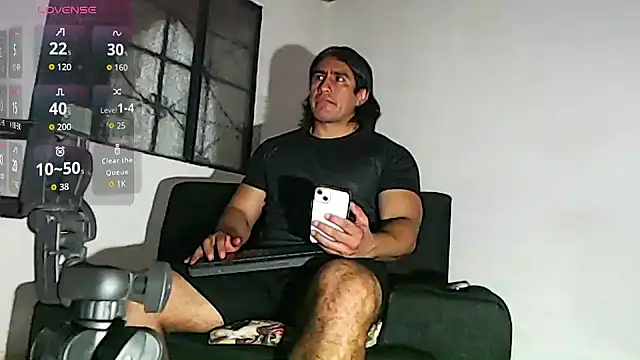 Snapshot of willian_m777 chatting on October 2025 03:52:02 AM willian m777 online show from October 2025 03:52:02 AM