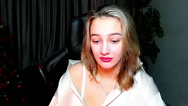 Snapshot of Sinty_Noria chatting on January 2025 01:05:02 AM Sinty Noria online show from January 2025 01:05:02 AM