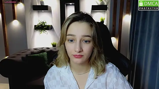 Snapshot of Sinty_Noria chatting on March 2025 05:33:02 AM Sinty Noria online show from March 2025 05:33:02 AM