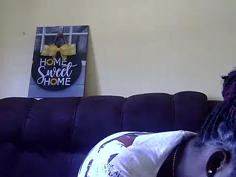 Snapshot of Sexy_racy_rebel_ chatting on February 2025 09:23:01 AM Sexy racy rebel online show from February 2025 09:23:01 AM