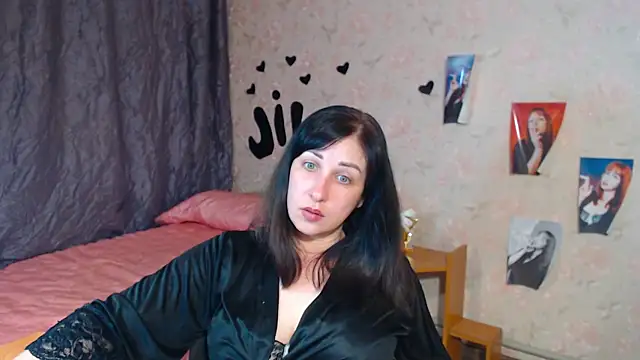 JillStevens online show from September 2025 06:41:02 PM