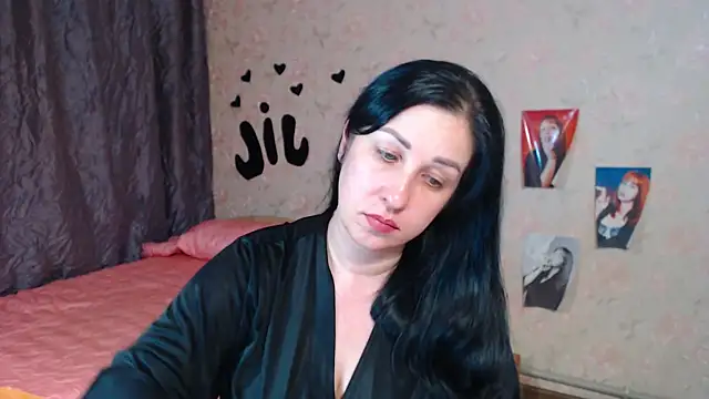 Snapshot of JillStevens chatting on November 2025 04:30:01 PM JillStevens online show from November 2025 04:30:01 PM