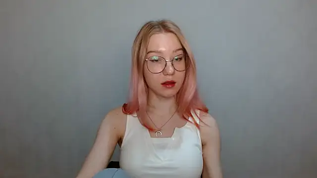 cindi hot online show from December 2024 11:08:02 AM