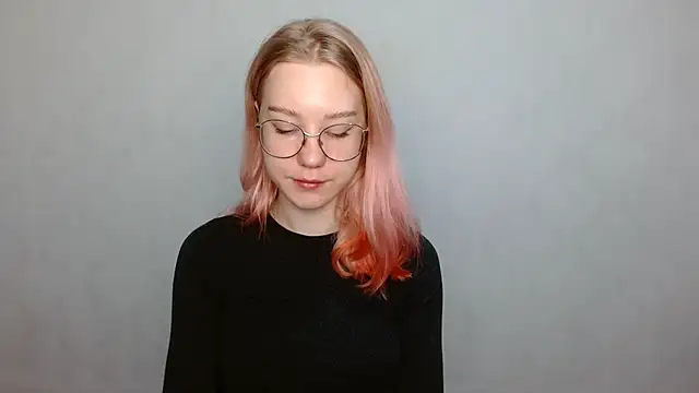 cindi hot online show from December 2024 09:40:02 AM