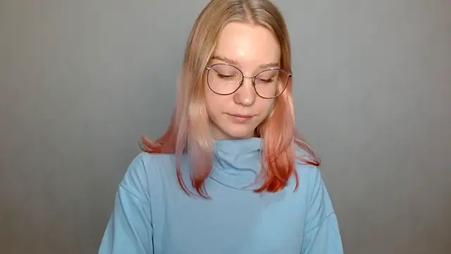 cindi hot online show from December 2024 01:00:02 PM