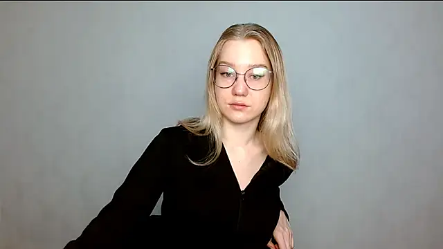 cindi hot online show from March 2025 08:27:01 AM