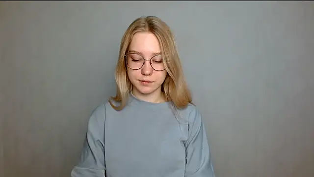 cindi hot online show from March 2025 08:21:02 AM