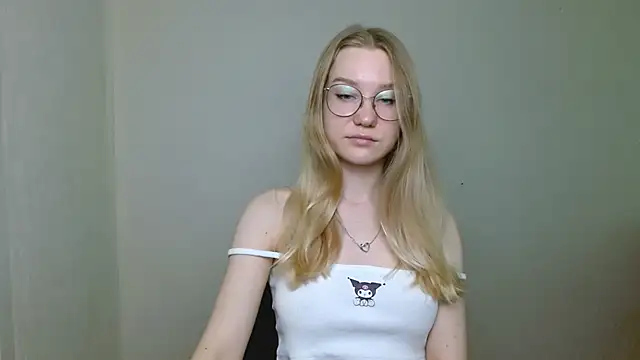 cindi hot online show from January 2026 11:14:01 AM