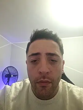 1ninefellababy online show from December 2025 06:25:02 PM