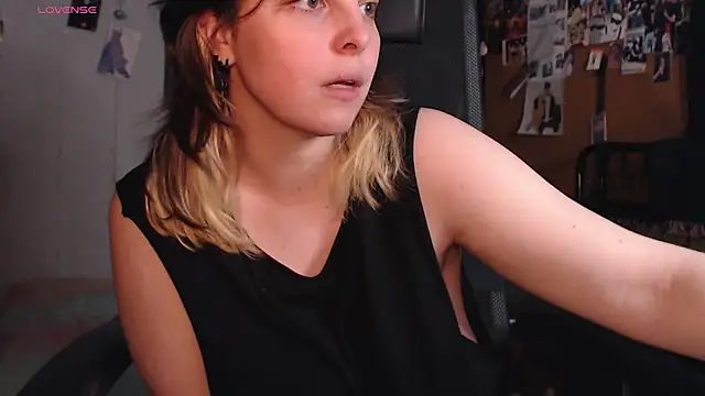 Saya sweet online show from May 2026 10:27:02 PM