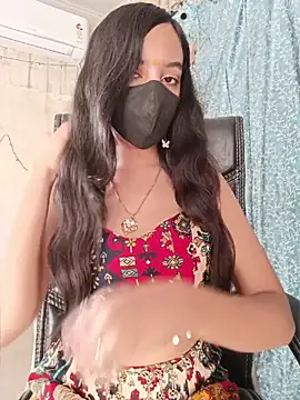 Parinaaz18 online show from June 2026 01:29:01 AM