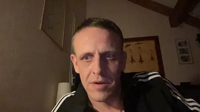 Snapshot of mrphatcat01 chatting on January 2025 01:29:01 AM mrphatcat01 online show from January 2025 01:29:01 AM