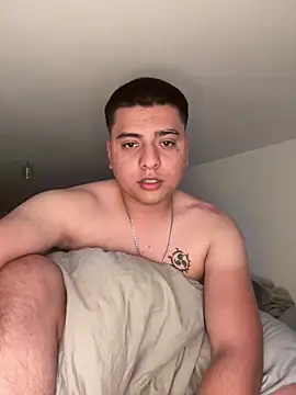 Snapshot of Dirty-boy2 chatting on May 2026 12:40:01 AM Dirty-boy2 online show from May 2026 12:40:01 AM