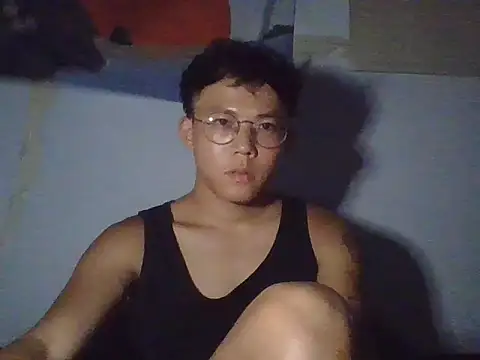 ZHIIz online show from October 2025 03:21:02 PM