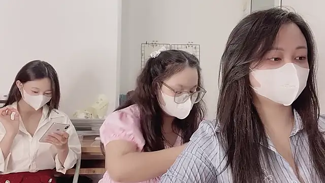 Snapshot of Bamboo_Swetie chatting on October 2025 03:12:01 PM Bamboo Swetie online show from October 2025 03:12:01 PM