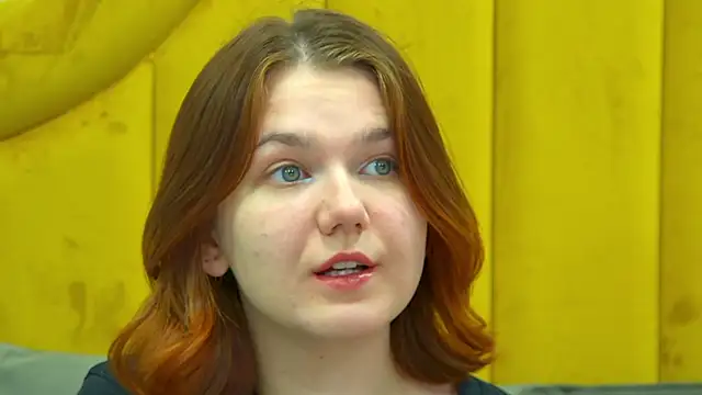 Snapshot of LessySmith chatting on February 2026 04:51:02 PM LessySmith online show from February 2026 04:51:02 PM