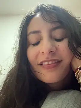 alina martinelli online show from October 2025 11:49:01 PM