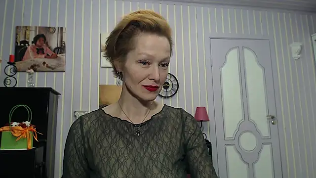 Marquise555 online show from March 2026 05:18:02 PM