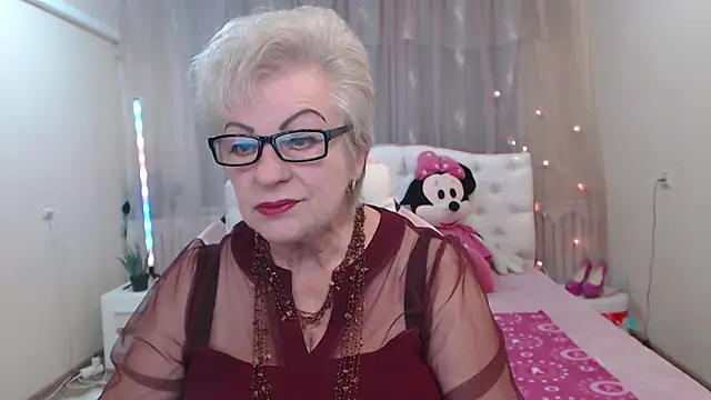 Snapshot of KayleSmoll chatting on September 2025 06:53:01 PM KayleSmoll online show from September 2025 06:53:01 PM