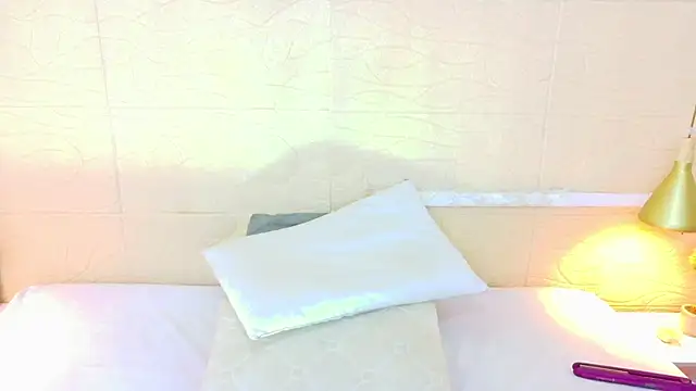 Shamiraa moore online show from January 2026 08:25:02 PM