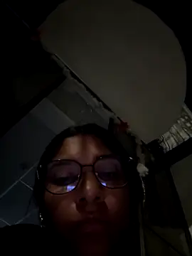 Snapshot of Sofythom1 chatting on March 2026 05:48:01 AM Sofythom1 online show from March 2026 05:48:01 AM