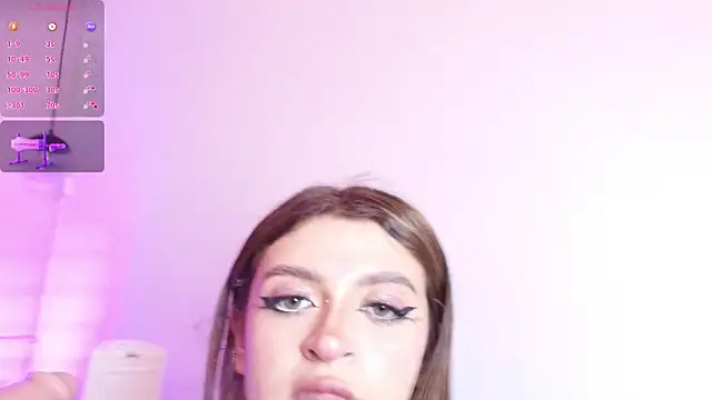 Snapshot of alice-millerr chatting on February 2025 07:07:01 PM alice-millerr online show from February 2025 07:07:01 PM