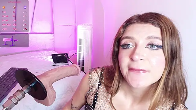 Snapshot of alice-millerr chatting on February 2025 10:09:01 PM alice-millerr online show from February 2025 10:09:01 PM