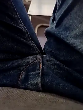 Suri2244 online show from November 2025 02:59:02 PM