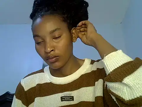 cute-alexis online show from May 2026 02:17:01 AM