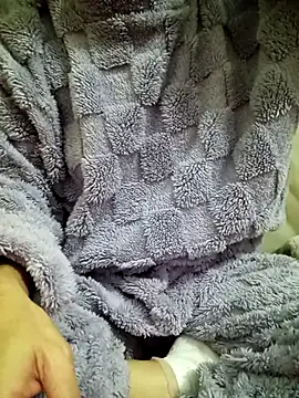 Snapshot of YunLem chatting on January 2026 02:25:01 AM YunLem online show from January 2026 02:25:01 AM