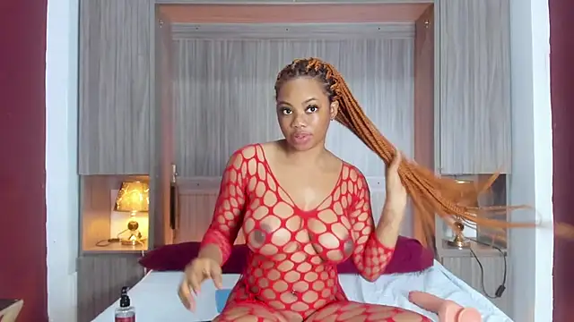 KendallRosse1 online show from December 2024 03:33:02 PM