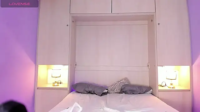 KendallRosse1 online show from February 2025 03:05:02 PM