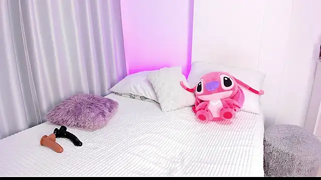 Snapshot of abbyfoxx_ chatting on December 2024 04:04:01 AM abbyfoxx online show from December 2024 04:04:01 AM