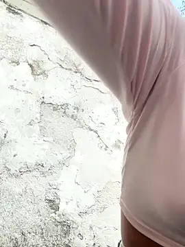 Snapshot of NAUGHTY_LITTLE_18 chatting on October 2025 10:32:02 PM NAUGHTY LITTLE 18 online show from October 2025 10:32:02 PM