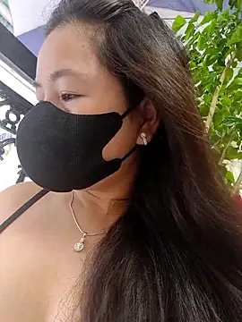 Snapshot of lyna_bl chatting on September 2025 12:00:02 AM lyna bl online show from September 2025 12:00:02 AM