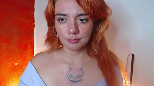 Snapshot of kitten_sweet chatting on December 2024 12:18:01 AM kitten sweet online show from December 2024 12:18:01 AM