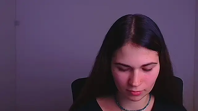 Loon Amore online show from December 2024 07:54:01 PM