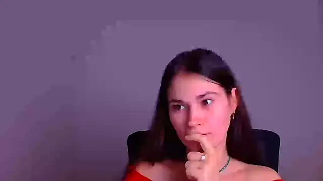 Loon Amore online show from December 2024 10:39:01 PM