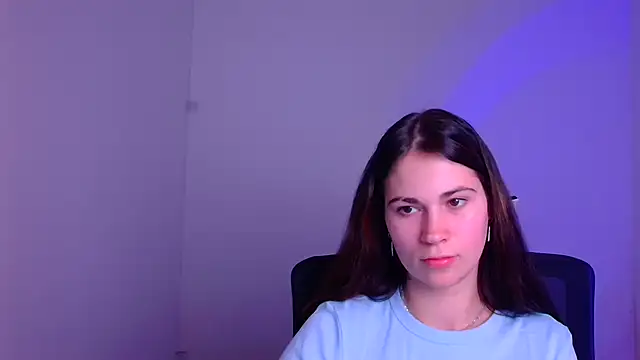 Loon Amore online show from January 2025 10:49:02 PM