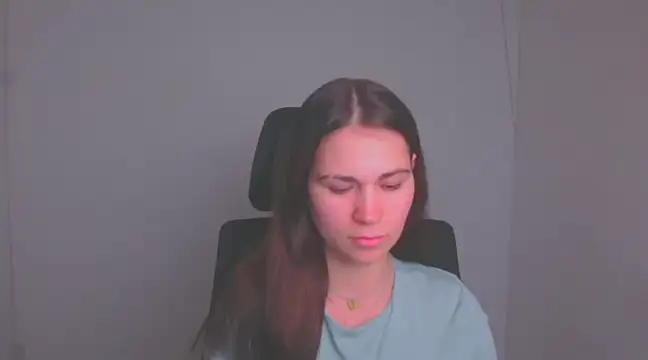 Loon Amore online show from February 2025 07:52:02 PM