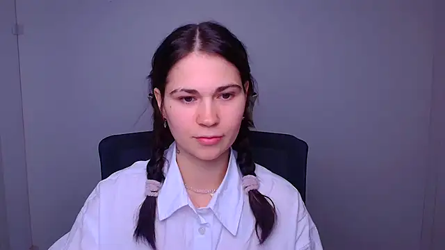 Loon Amore online show from February 2025 08:02:02 PM