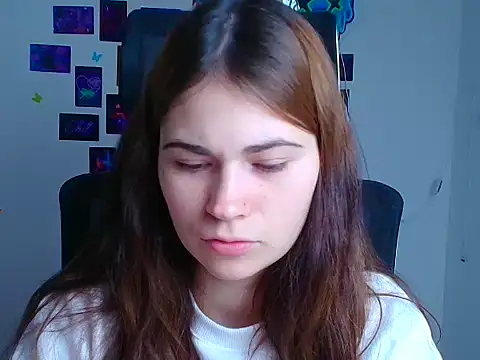 Loon Amore online show from December 2025 06:55:01 AM