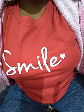 Snapshot of Priya-89 chatting on December 2025 01:20:02 PM Priya-89 online show from December 2025 01:20:02 PM