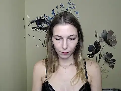 StrangerGi online show from December 2024 01:13:02 PM