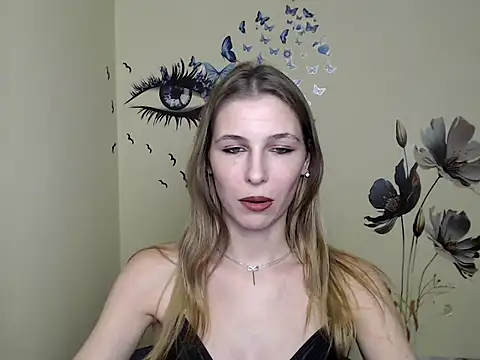 StrangerGi online show from December 2024 01:17:01 AM