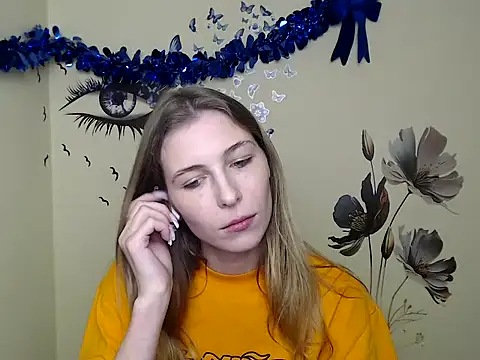 StrangerGi online show from January 2025 04:25:01 PM