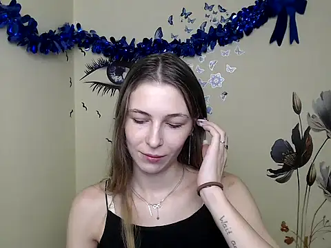 StrangerGi online show from January 2025 12:58:01 PM